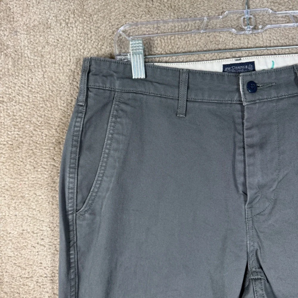 Levi's XX Chino Standard Taper Pants Mens 31x32 Gray Stretch Casual Dress Chinos